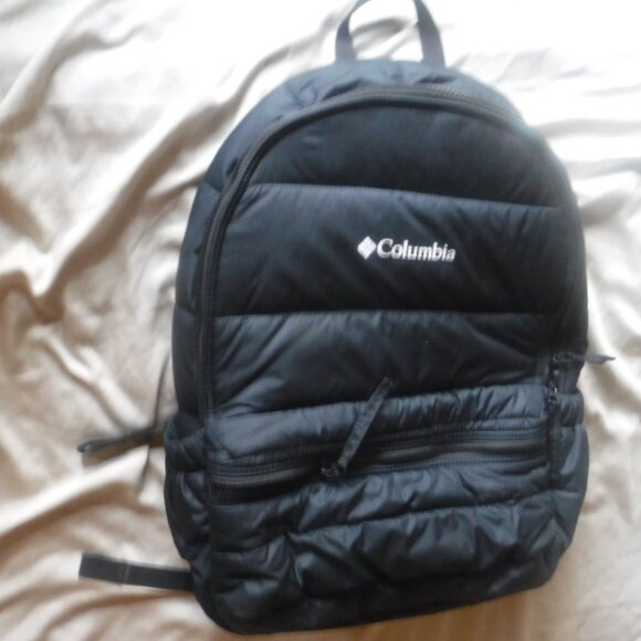 COLUMBIA Backpack Black Puffer Laptop Water Two Bottle Pockets NWT Unisex Backpa - Picture 1 of 13